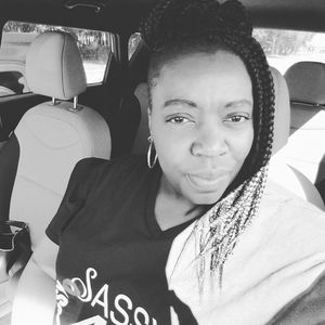 Meet your Posher, Yvette